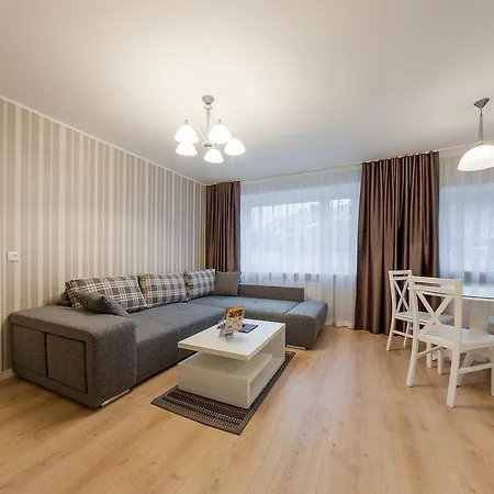 Delta Old Town Deluxe Apartamento Tallin